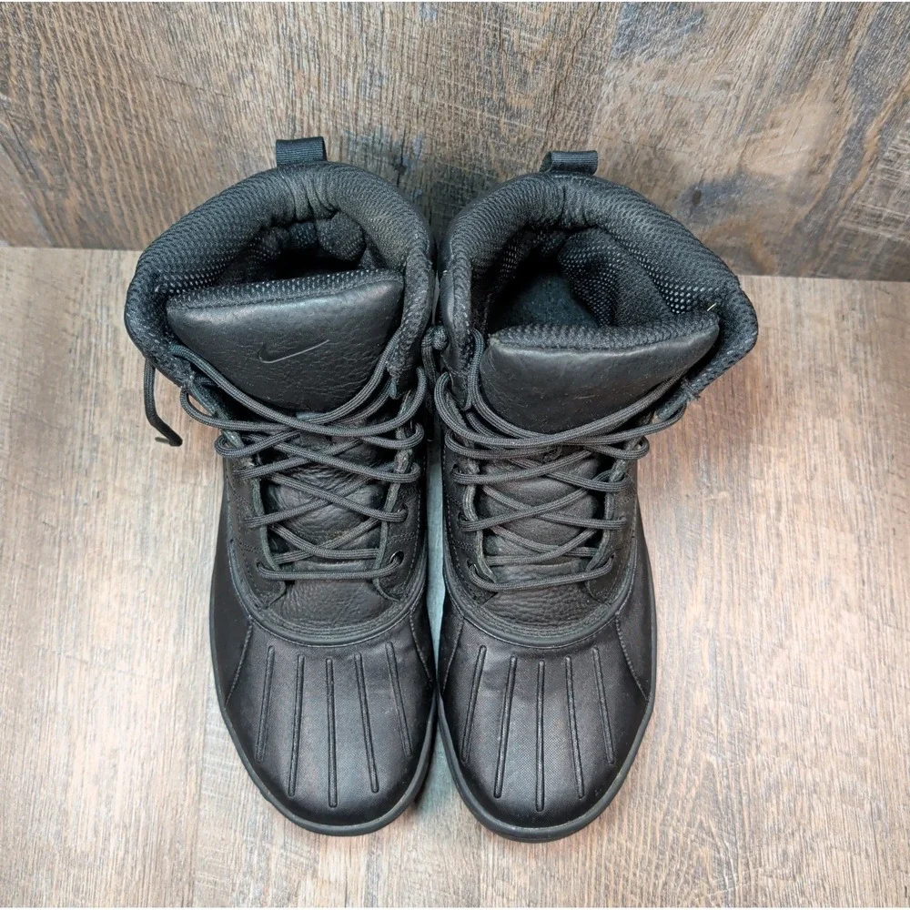 Nike Woodside ACG Boot All Black Colorway 386469-004 Mens Size 11.5 Duck Boots